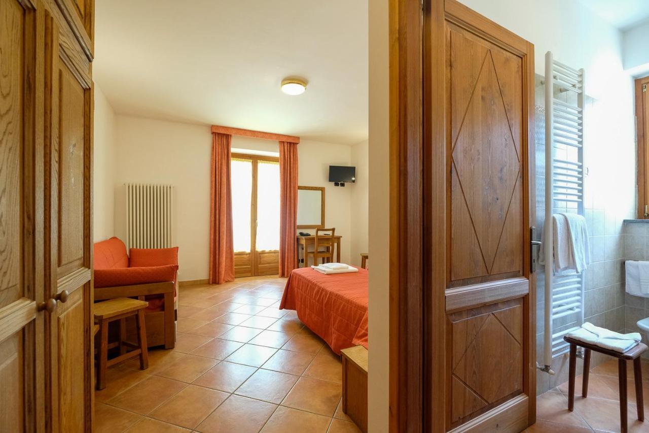 Hotel Casalpina Don Barra Pragelato Extérieur photo